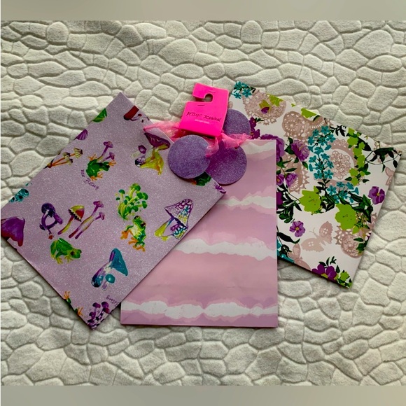 Betsey Johnson Colorful Gift Bags Set - Picture 1 of 5